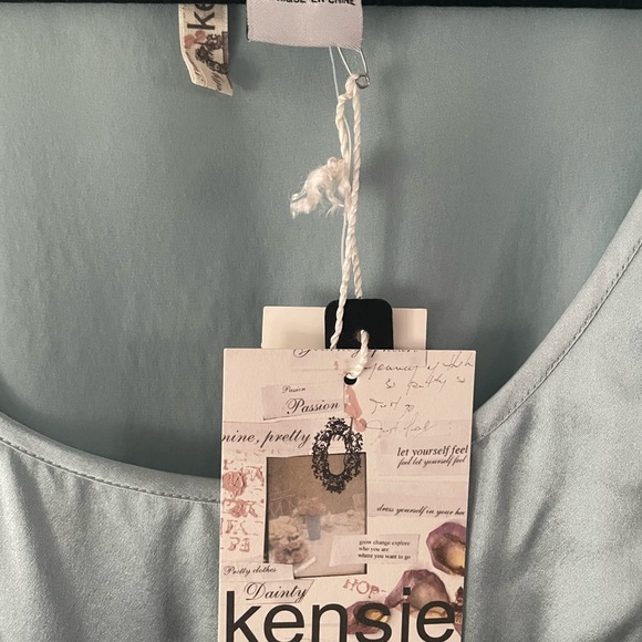 100% silk short sweet dress with ribbon Kensie size 4 NWT ADORABLE! - Picture 3 of 7